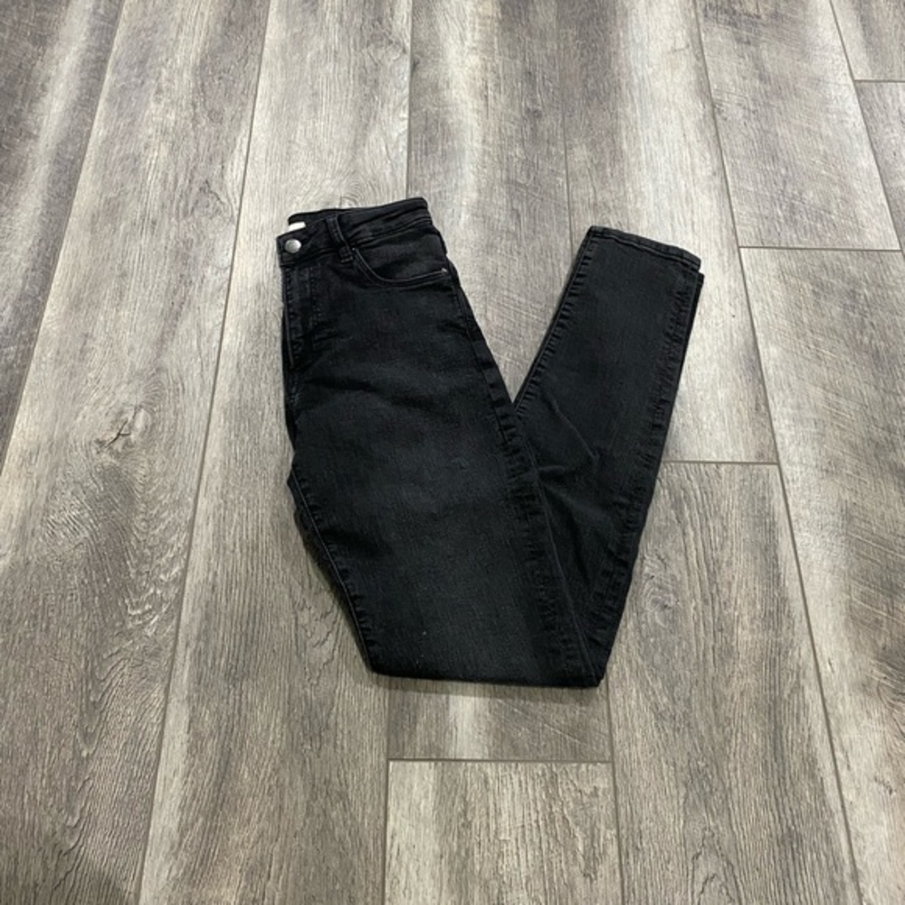 H&M Black Skinny Jeans‎